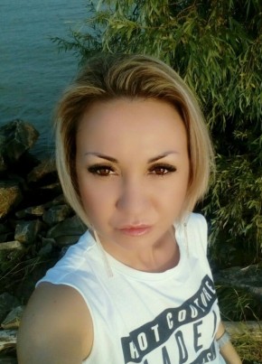 Лариса, 37, Россия, Киселевск