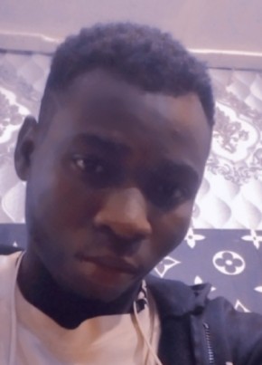 Ayo, 22, Nigeria, Ado-Ekiti