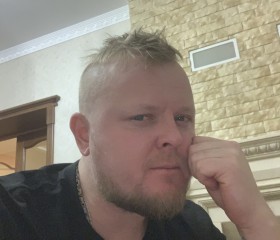 Anton, 35, Novaya Usman