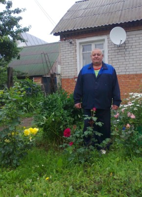 Мустафа, 67, Россия, Москва