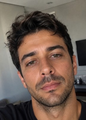 Guilherme из Novo Hamburgo 32 года
