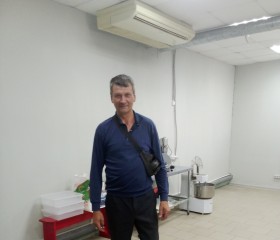 Анатолий, 48 лет, Жигулевск