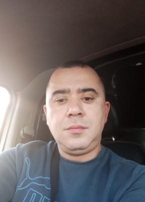 Sasha, 42, Russia, Kirovsk (Leningrad)