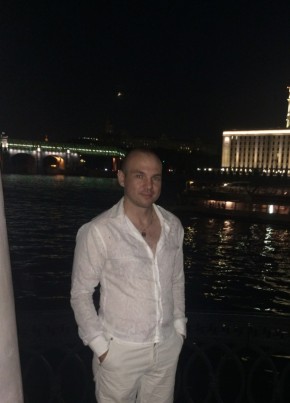 Роман, 41, Россия, Дзержинский