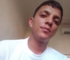 Bryan, 26, Rome