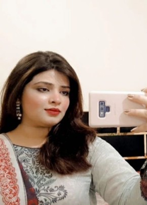 Saba Malik, 27, پاکستان, لاہور
