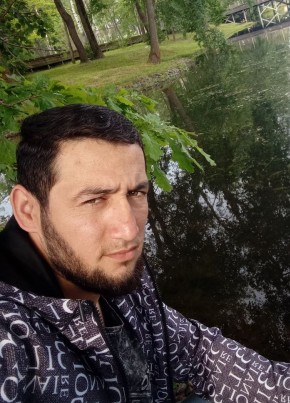 Firuz, 25, Russia, Moscow