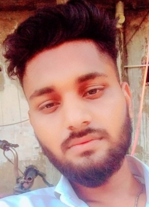 Raj Bhatti, 20, پاکستان, کراچی