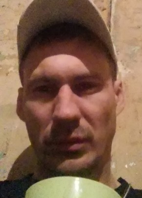 Oleg, 40, Россия, Волжский (Волгоградская обл.)