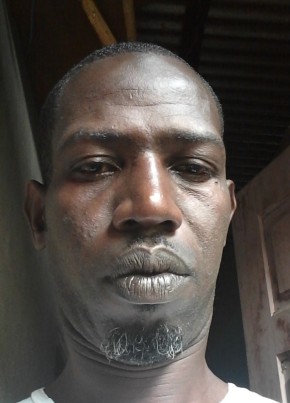 Kabiru issa, 43, République Gabonaise, Libreville