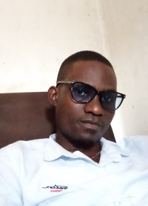 Chris Nyanzi Mun, 33, Uganda, Tororo