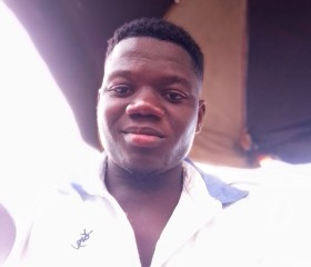 Kouadio kouadio, 22, Katiola