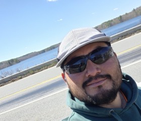LuisF, 32, Nashua