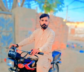 Ashfaq, 26, Sukkur