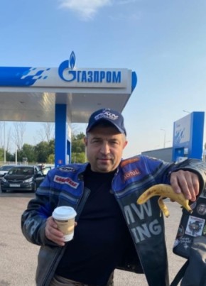 Mikhail, 44, Russia, Moscow