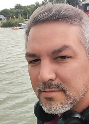 Алексей из Краснодара 42 года