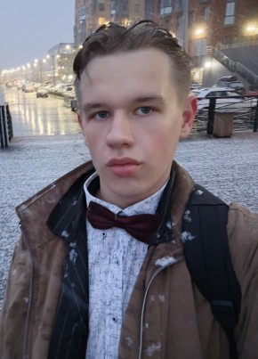 Михаил