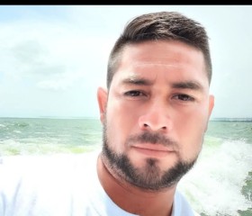 Julio, 35, Brenham