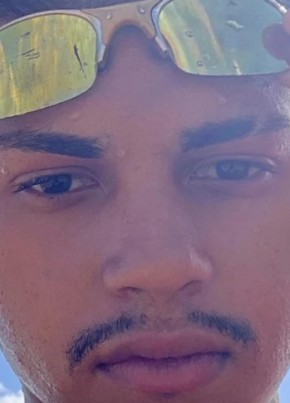 Joao из Jaboatão 23 года