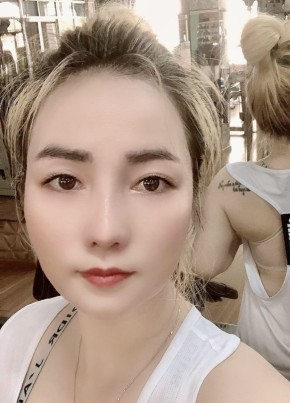 Kim, 41, Công Hòa Xã Hội Chủ Nghĩa Việt Nam, Thành phố Hồ Chí Minh