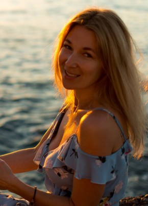 Юлия, 46, Россия, Ялта