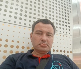 Dovlet Saparov, 41, Minsk