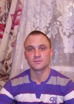 Александр, 41, Россия, Бородино