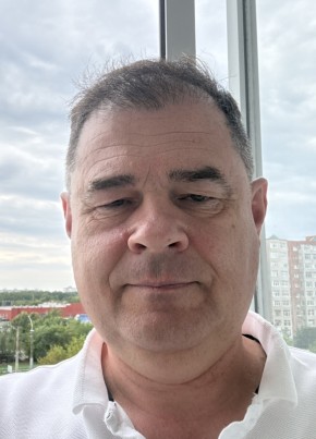 Романтик из Омска 46 лет