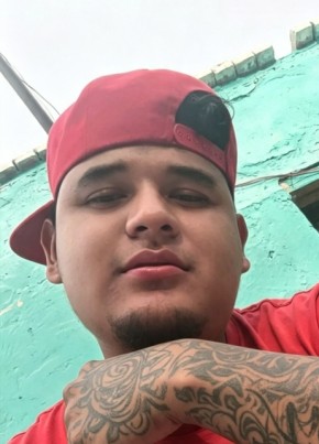 Jhan González из Torreón 29 лет