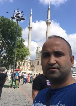 Bayram, 38, Türkiye Cumhuriyeti, Beylikdüzü