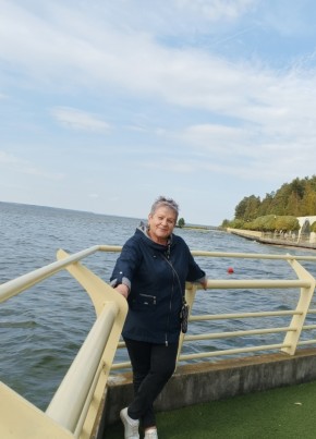 Елена из Нижнего Новгорода 67 лет