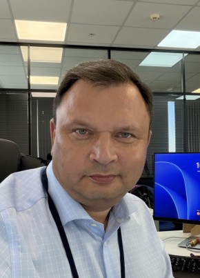 Дмитрий из Москвы 53 года