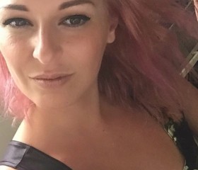 HoneyXdrops, 40, Southport