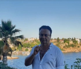 Sasha, 58, Varna