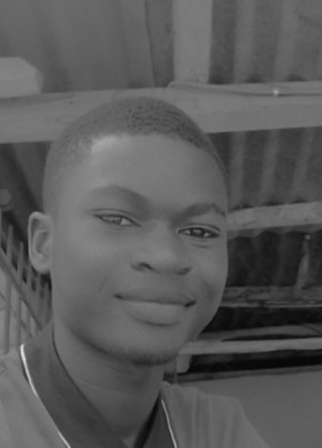 Olaide, 21, Nigeria, Lagos