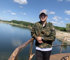 Илья, 24 года, Донецьк