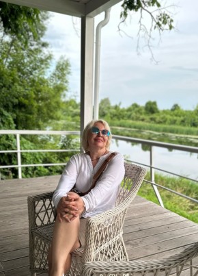 Елена, 49, Россия, Балашиха