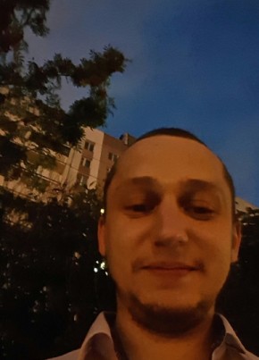 artur, 38, Russia, Saint Petersburg