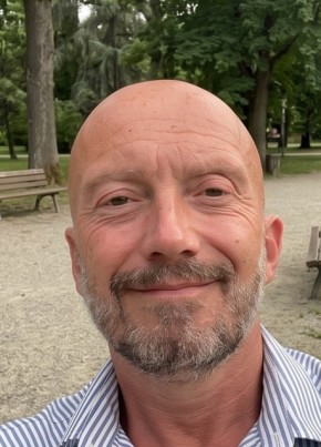 Даниил из Челябинска 43 года