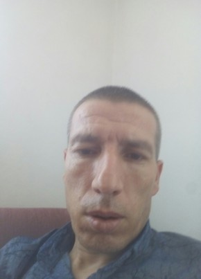 Hasan, 40, Türkiye Cumhuriyeti, Gülnar