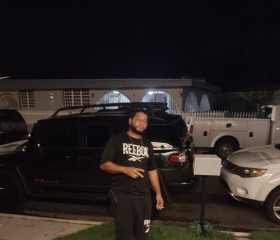 Chino, 29, Bayamon