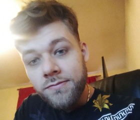 Zukiixx, 27, Brno