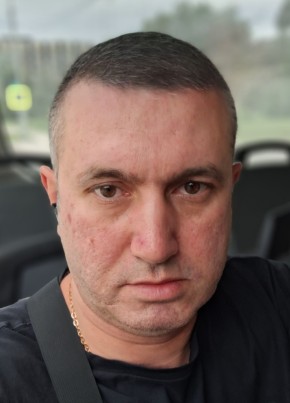 Денис из Макеевки 42 года