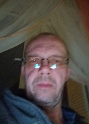 Денис из Бокситогорска 52 года