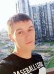 Вадим, 32 года, Санкт-Петербург