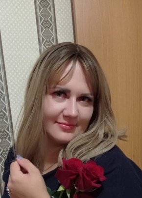Кира, 32, Россия, Пермь