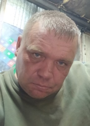 Михаил из Челябинска 42 года