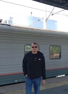 Денис