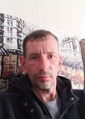 Vitaliy, 39, Russia, Magadan