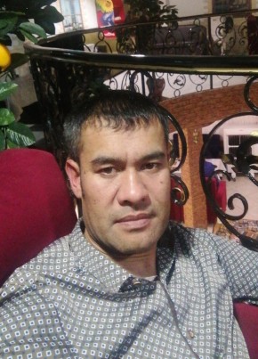 Отабек Таджибаев, 41, Россия, Москва